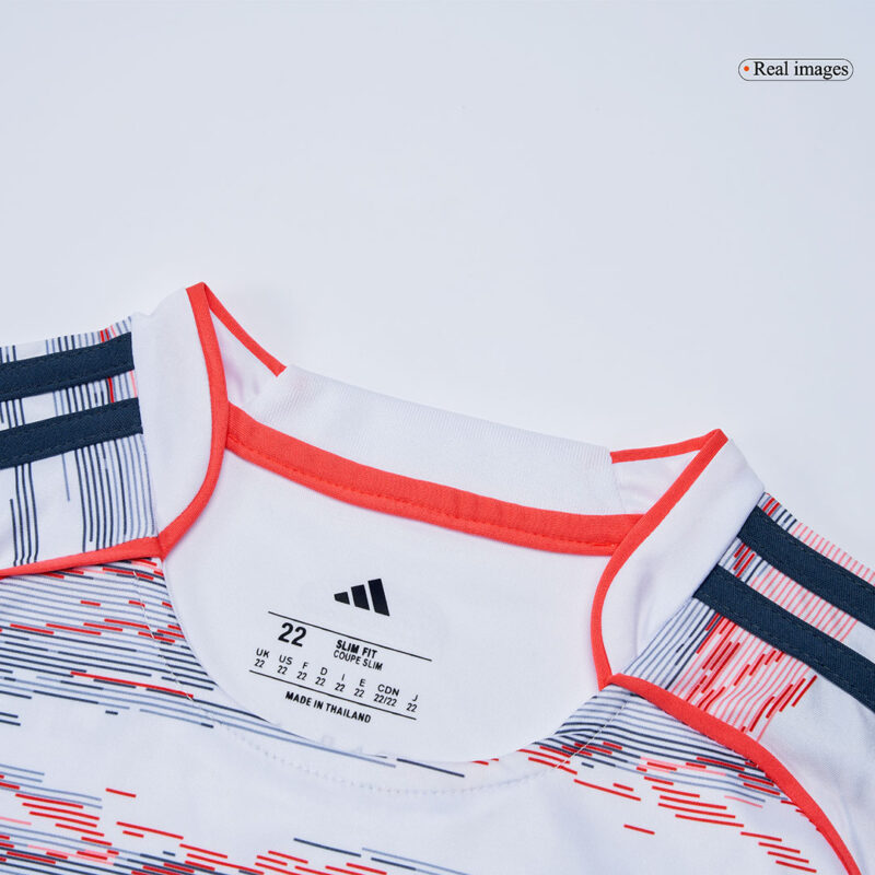 Bayern Munich Away Kids Soccer Jerseys Kit 2025/26