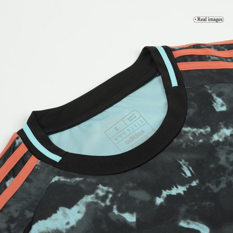 Bayern Munich Away Soccer Jersey Kit (Jersey+Shorts+Socks)