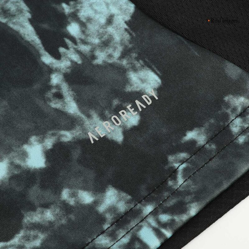 621569_12 Bayern Munich Away Soccer Jersey