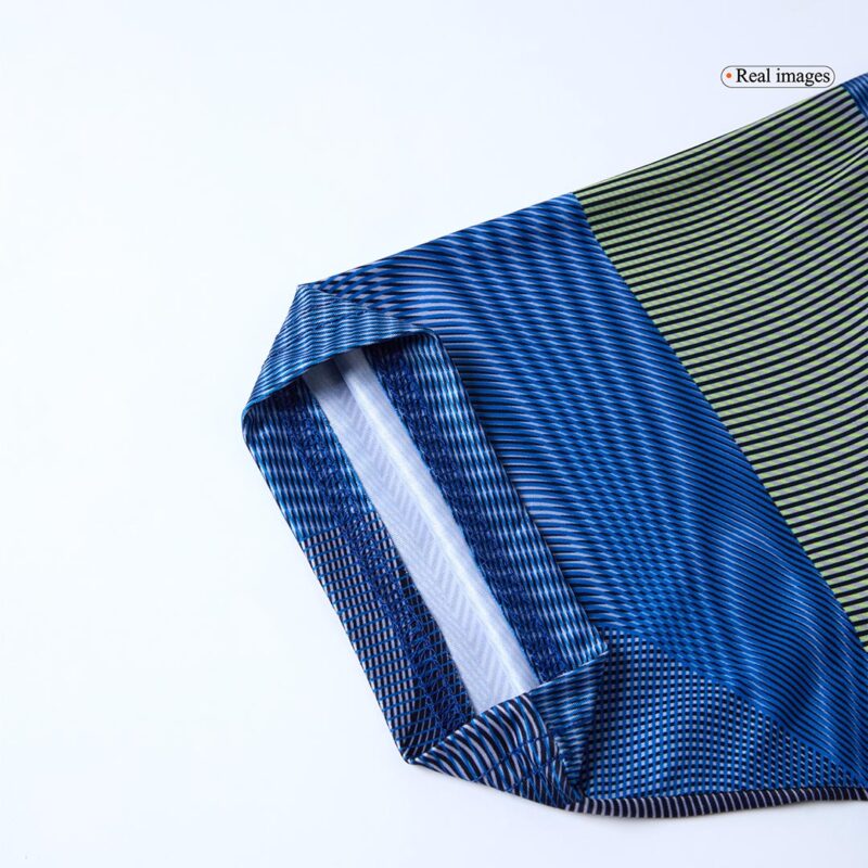 Real Madrid Pre-Match Training Jersey Replica 2025/26
