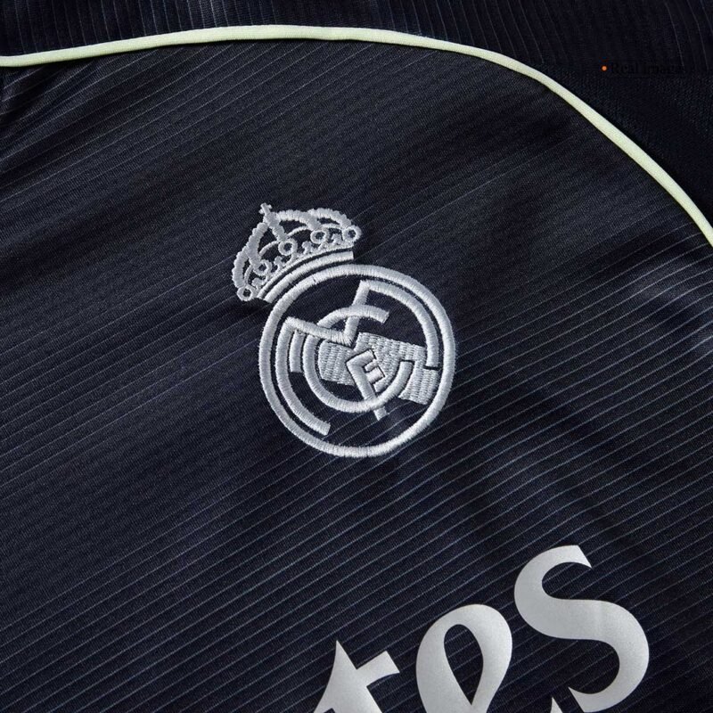 MBAPPÉ #10 Real Madrid Away Soccer Jersey 2025/26