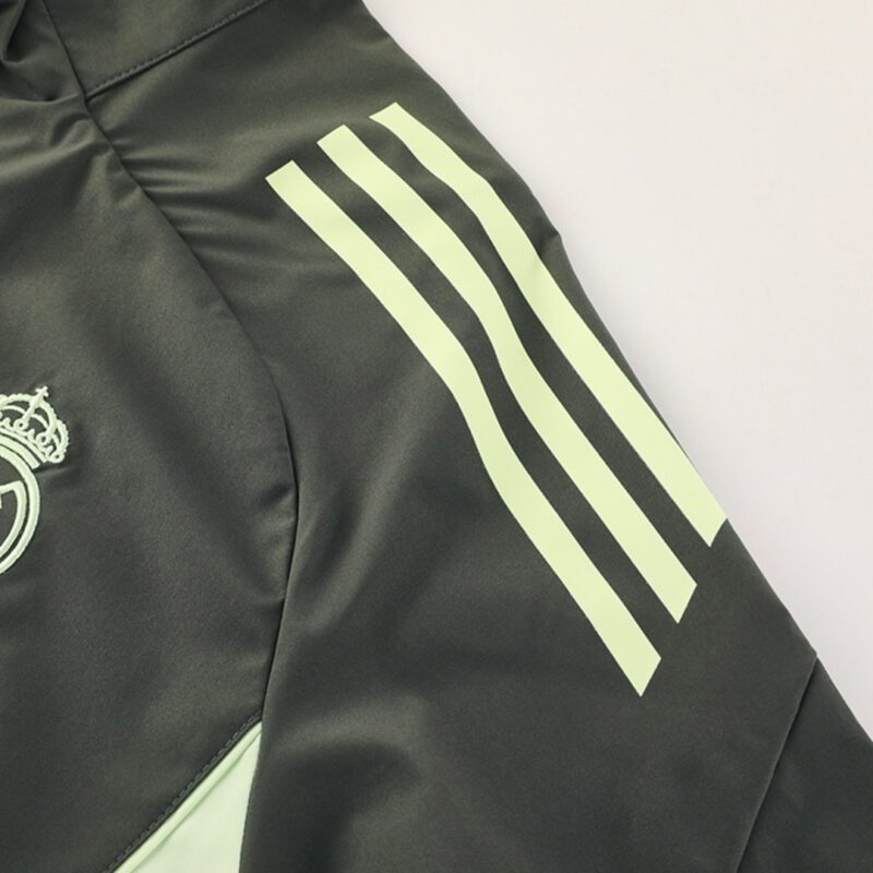 25/26 Real Madrid Training Tracksuit Jacket Green