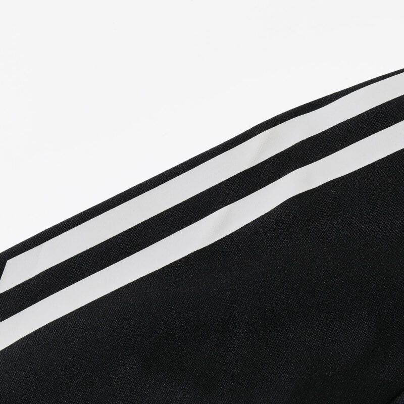 Real Madrid Sweatshirt Kit 2025/26 - Black (Top+Pants)