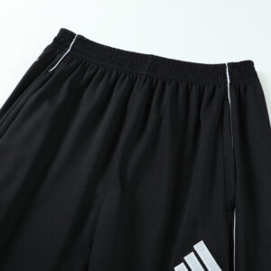 Real Madrid Sweatshirt Kit 2025/26 - Black (Top+Pants)