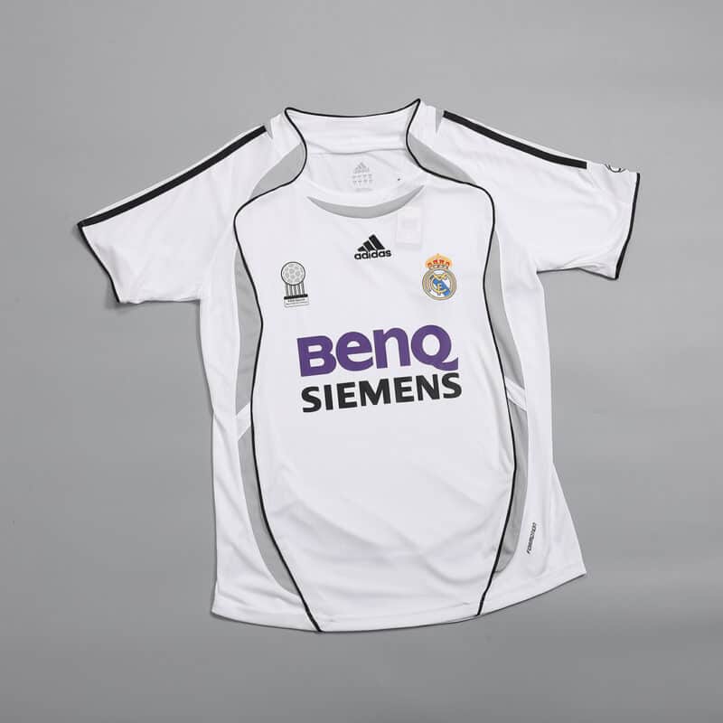 Vintage Soccer Jersey Real Madrid Home 2006/07