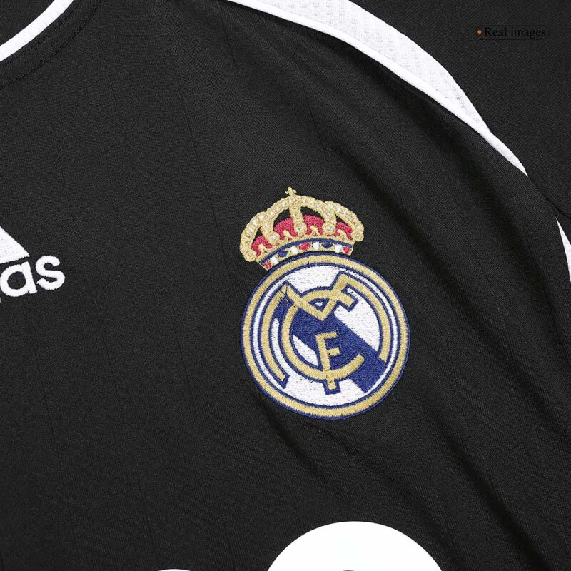 Vintage Soccer Jersey BECKHAM #23 Real Madrid Away 2006/07