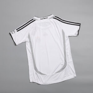 Vintage Soccer Jersey SERGIO RAMOS #4 Real Madrid Home 2006/07