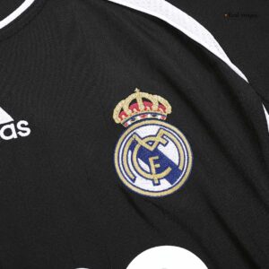 Vintage Soccer Jersey SERGIO RAMOS #4 Real Madrid Away 2006/07