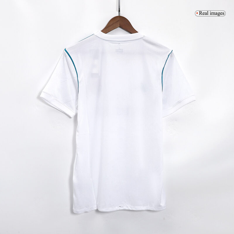 Vintage Soccer Jersey MODRIĆ #10 Real Madrid Home 2017/18