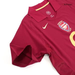 BERGKAMP #10 Arsenal Home Soccer Jersey 2005/06