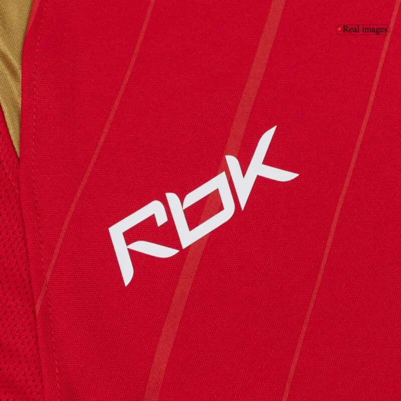 637955_5 Liverpool Home Soccer Jersey Retro 2005/06