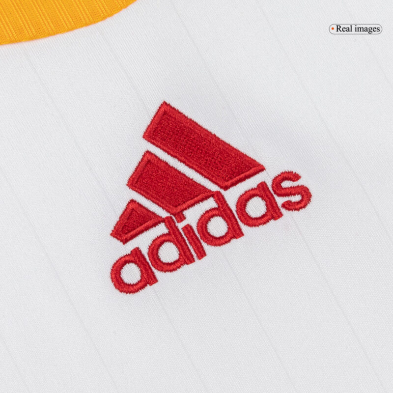 Spain Away Soccer Jersey Retro 2006